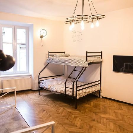 Modestm#Ilike# Apartman Lviv Kültér fotó