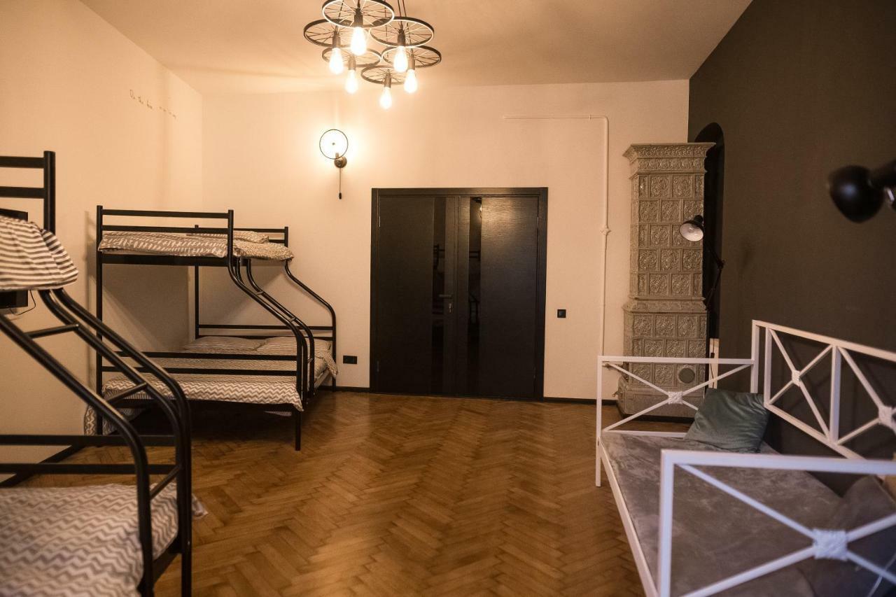 Modestm#Ilike# Apartman Lviv Kültér fotó