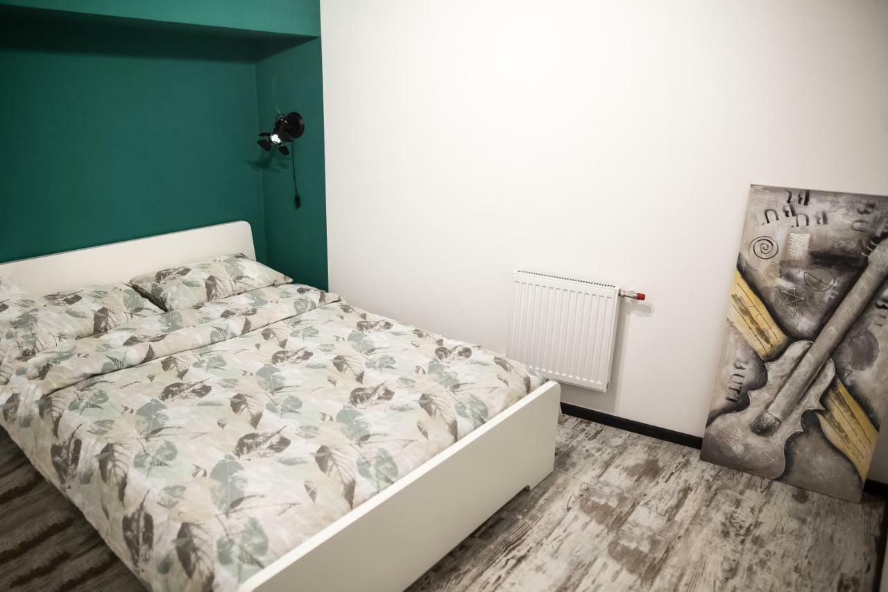 Modestm#Ilike# Apartman Lviv Kültér fotó